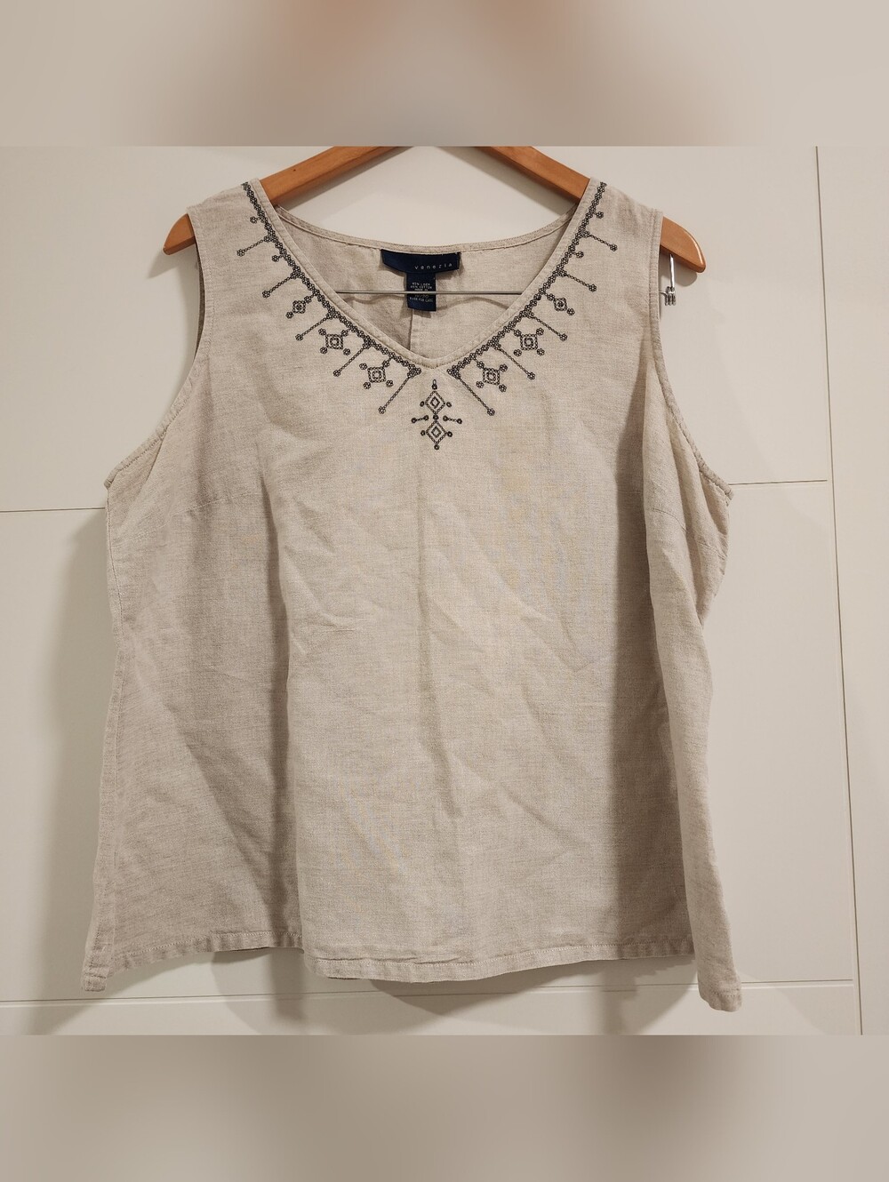 Venezia Sleeveless Linen Cotton Blend Top